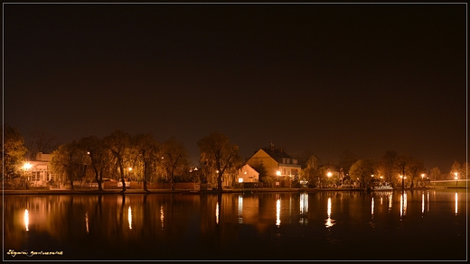 Rzeka Netta noc