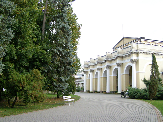 Park zdrojowy, pijalnia wd mineralnych