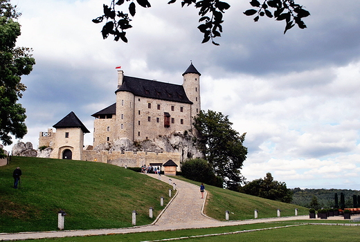 Bobolice-odbudowany zamek krlewski.