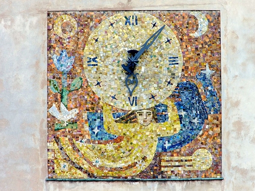 Zegar-mozaika na Mariensztacie
