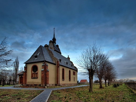 Poewangelicki koci