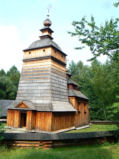 Skansen w Falkowej. Cerkiew z Czarnego.