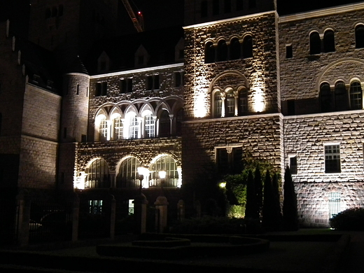 zamek Cesarski w Poznaniu - noc