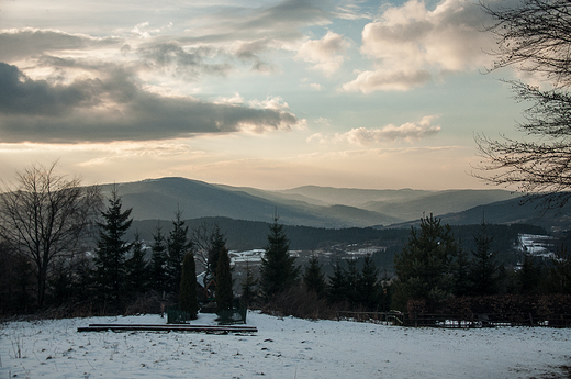 Widok sprzed Schroniska Kudacze