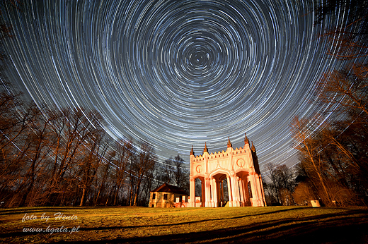 Paac Paca w Dowspudzie. Startrails...