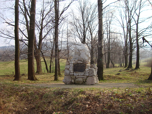 Obelisk w Kowarach