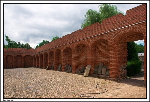 Gosawice - Muzeum Okrgowe w Koninie z siedzib w Gosawicach _ Zamek