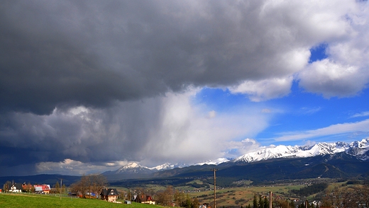 Wielkanocne niebo nad Tatrami