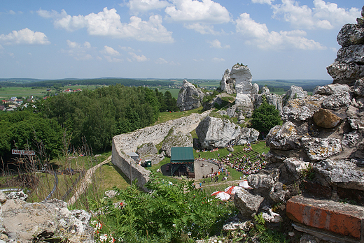 Ruiny ogrodzienieckiego zamku.