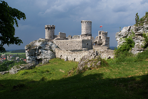 Ruiny ogrodzienieckiego zamku.