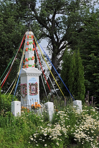 Majdan Ruszowski. Przydrona kapliczka