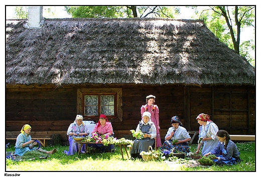 Skansen w Russowie - inscenizacja przygotowania zielnikw