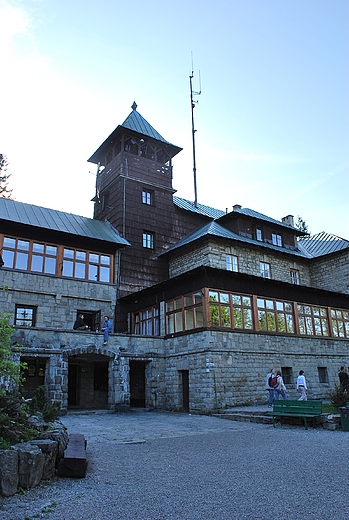 Beskid lski. Schronisko na Szyndzielni (1026 m n.p.m.)