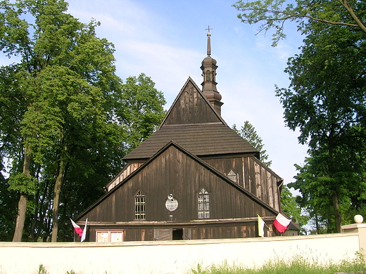 Drewniany koci w. Wojciecha w Glinianach.