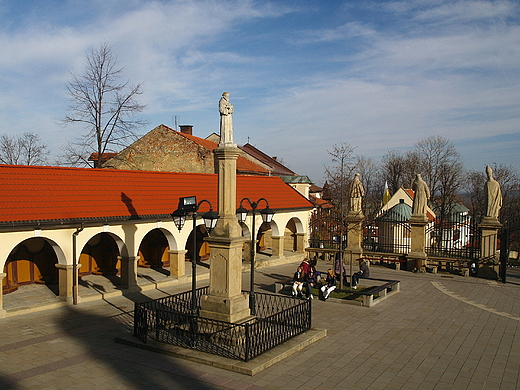 Kalwaria Zebrzydowska. Widok na Plac Rajski