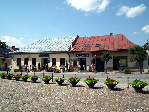 kamieniczki w rynku Starego Scza