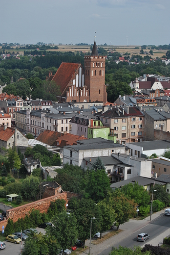 Widok z wiey krzyackiej na koci Farny