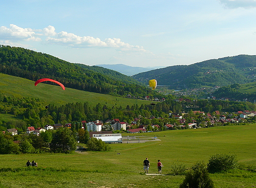 Beskid May. Paralotniarze na Grze ar