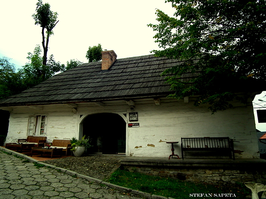 Lanckorona - zabytkowa chata - cafe Arka