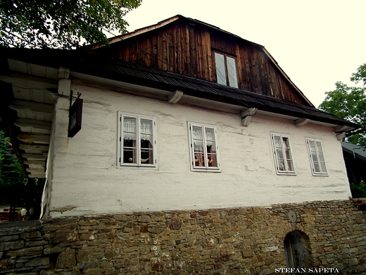 Lanckorona - zabytkowa chata - cafe Arka