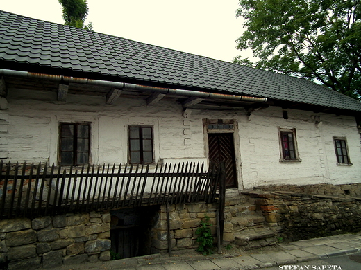 Lanckorona - zabytkowa chata - cafe Arka