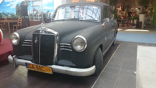 Mercedes 190