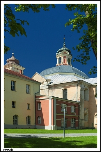 Owiska - klasztor i zabudowania pocysterskie ...