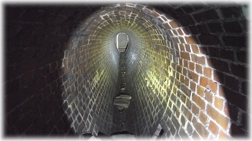 Tunele pod Sajdakiem- korytarz czcy oba tunele
