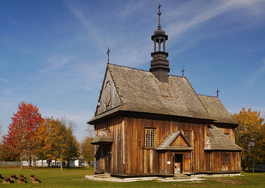 Skansen w Tokarni - koci szpitalny z Rogowa