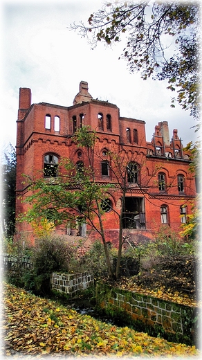 Dawne sanatorium, w smutnym stanie- Sokoowsko