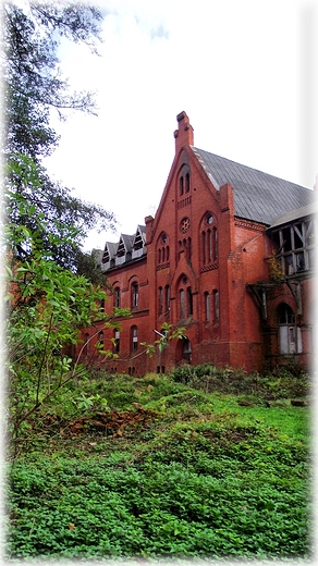 Dawne sanatorium, w smutnym stanie- Sokoowsko