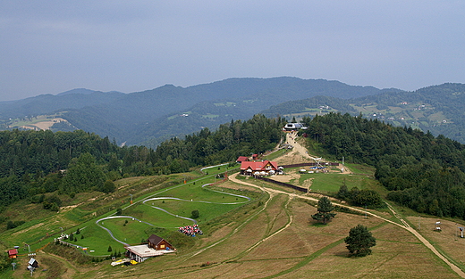 Pieniny. Widok z Szafranwki ( 742 m n.p.m.) na Palenic ( 722 m n.p.m.) i okolic