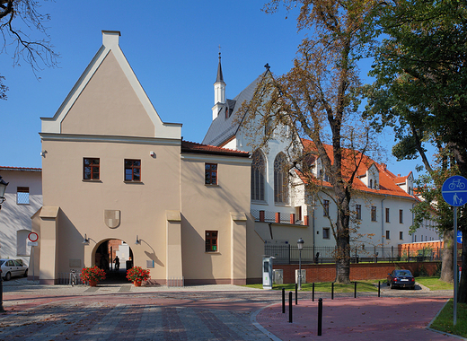 Racibrz. Zamek ksit raciborskich-budynek bramny.