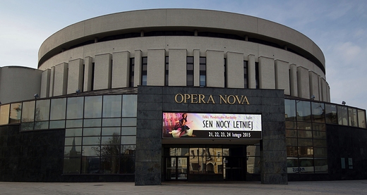 Opera Nova