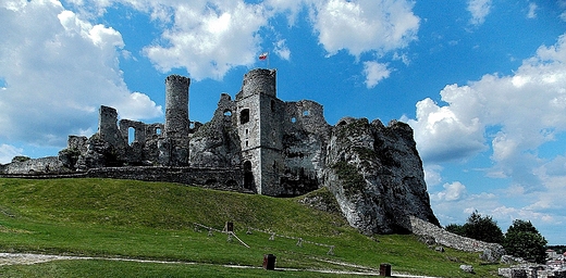 Ruiny Zamku Ogrodzieniec