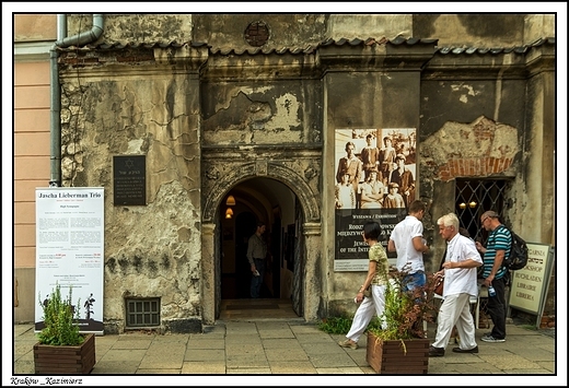 Krakw - poczu ten niepowtarzalny klimat kreowany przez mieszkacw i architektur