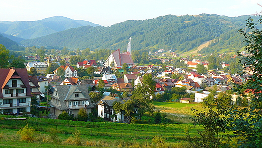 Widok na Krocienko n/D z polany na szlaku na Trzy Korony.