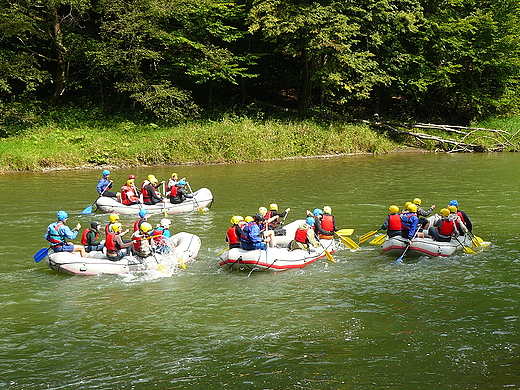 Pieniny. Sporty ekstremalne na Dunajcu