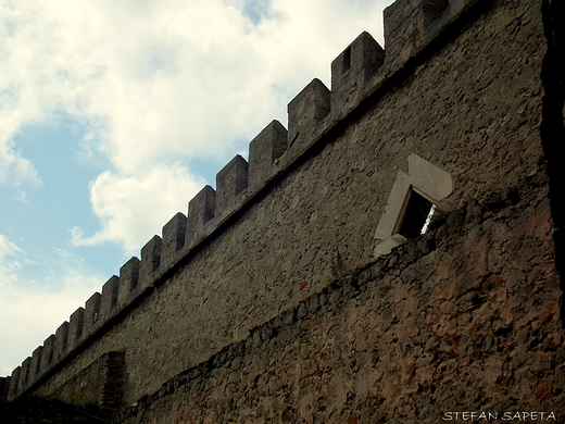 mury obronne Szydowa - polskie Carcassonne