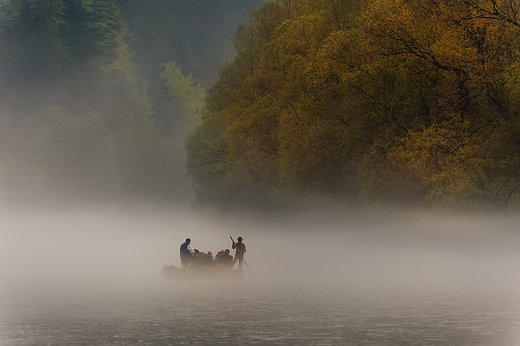 Spyw Dunajcem. Pieniny