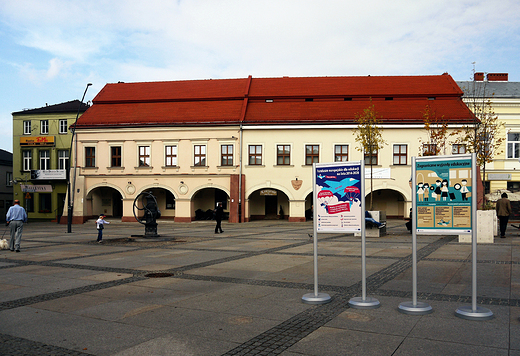 Kielce. Fragment rynku.