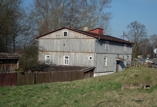 Myn wodno-motorowy Pomykalskiego: w Urzdowie