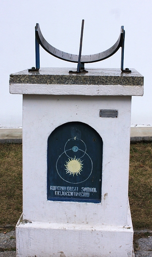 KOPERNIKOWSKI SYMBOL HELIOCENTRYZMU