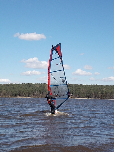 Zegrze Poudniowe. Windsurfing na Narwi.