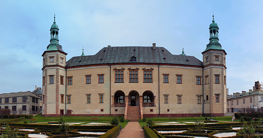 Kielce. Panorama Paacu Biskupw Krakowskich