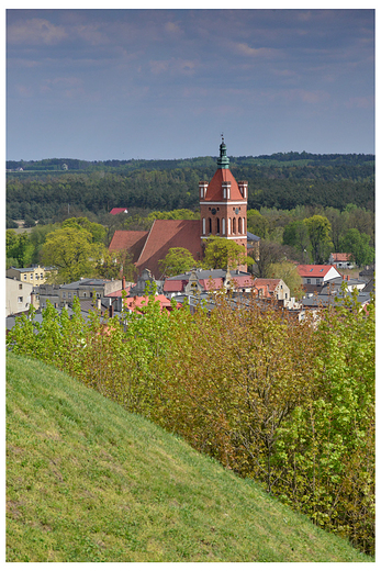 Panorama miasta z kocioem pw. w. Katarzyny w tle