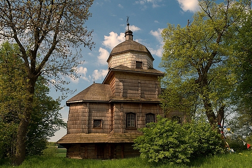 Korczmin. Cerkiew w majowej odsonie