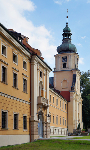 Pocysterski Zesp Klasztorno-Paacowy w Rudach.