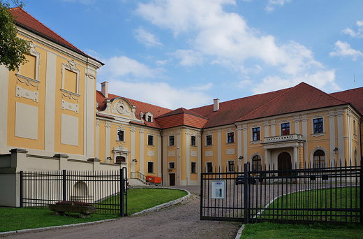 Pocysterski Zesp Klasztorno-Paacowy w Rudach. Paac Opata.