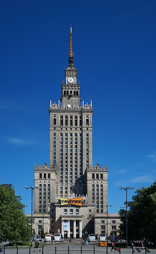 Warszawa. Centrum miasta okiem turysty. PKiN